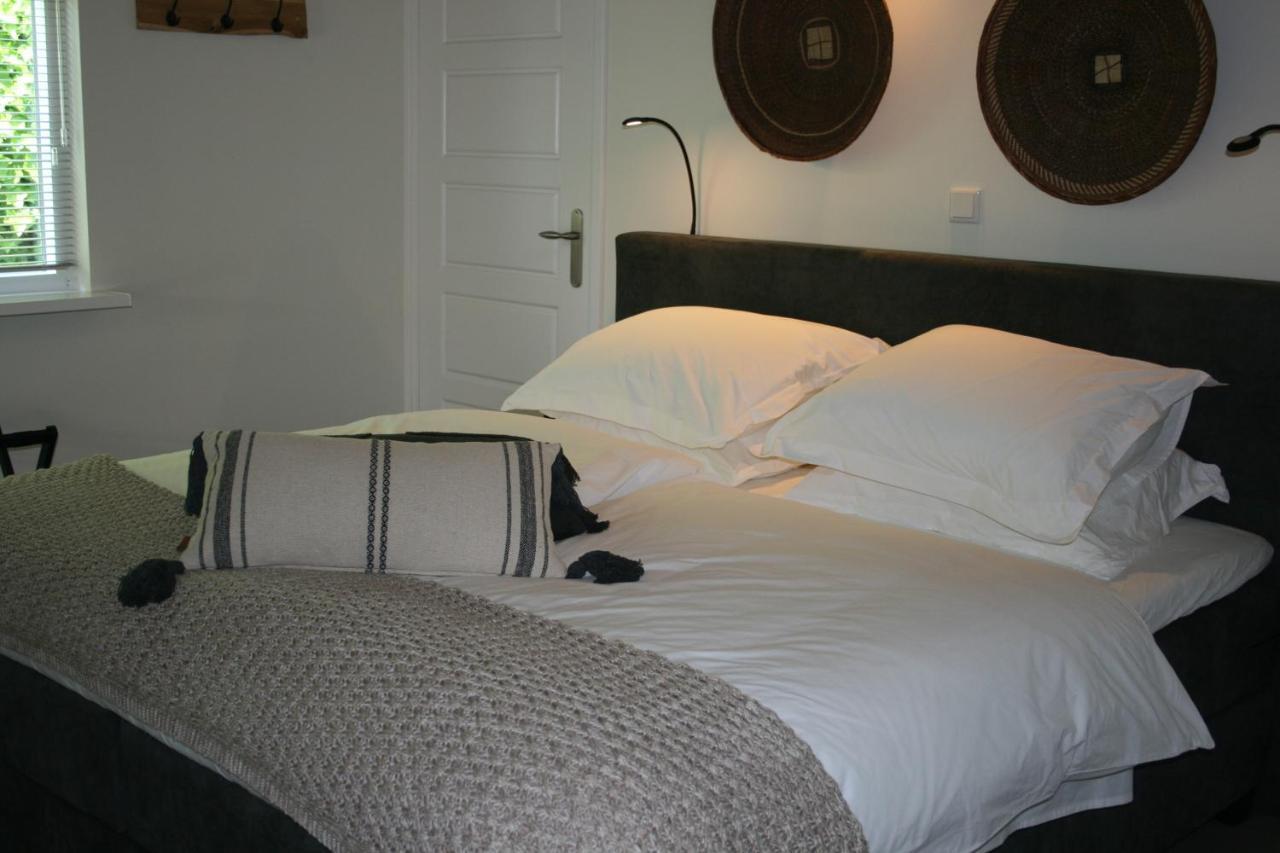 Bed & Breakfast Zeeuws Gelukkig Serooskerke  外观 照片